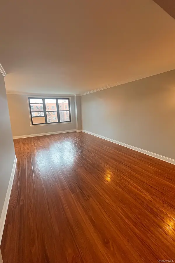 2835 Webb AVE #7C, Bronx, NY 10468