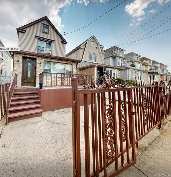130-35 120th ST, South Ozone Park, NY 11420