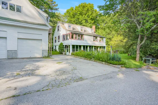 2 Greene RD, Yorktown Heights, NY 10598