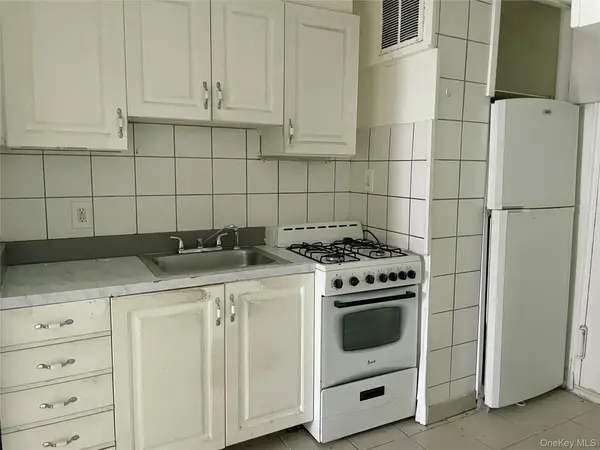 65-15 Yellowstone BLVD #2C, Forest Hills, NY 11375