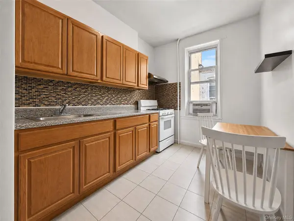 60-11 Myrtle AVE, Ridgewood, NY 11385