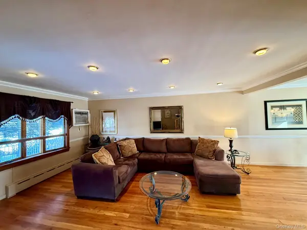 6354 77th ST, Middle Village, NY 11379
