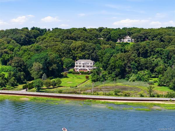 1007 W Shore RD, Mill Neck, NY 11765