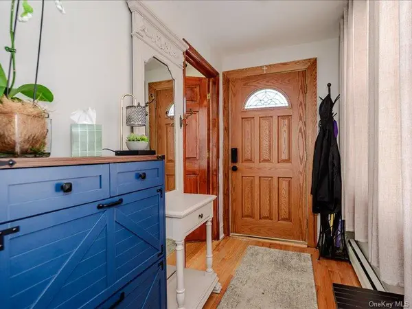 721 Edison AVE, Bronx, NY 10465
