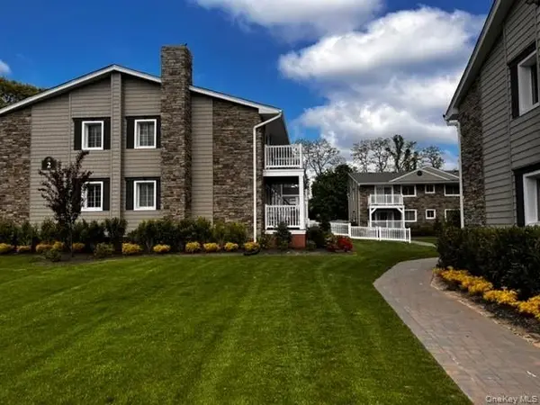 9 Williams BLVD #6-1B, Lake Grove, NY 11755