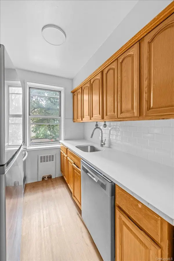 3720 Independence AVE #3G, Bronx, NY 10463