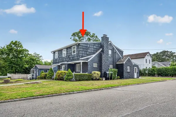 60 Lake Shore DR, Patchogue, NY 11772
