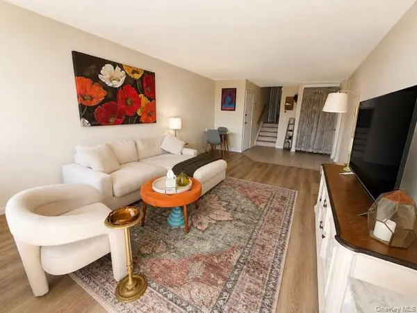 141 E Lake BLVD #H2, Mahopac, NY 10541
