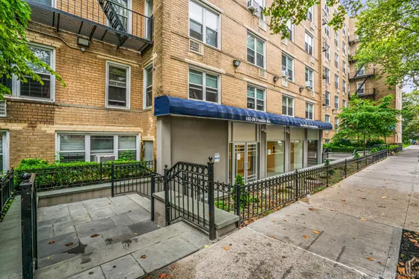 142-20 Franklin AVE #2G, Flushing, NY 11355