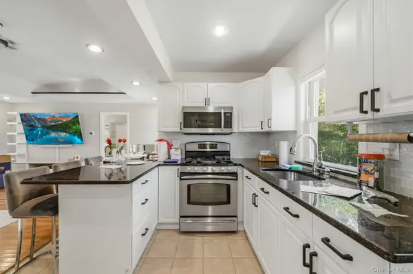 190C Edgewater PARK #190C, Bronx, NY 10465
