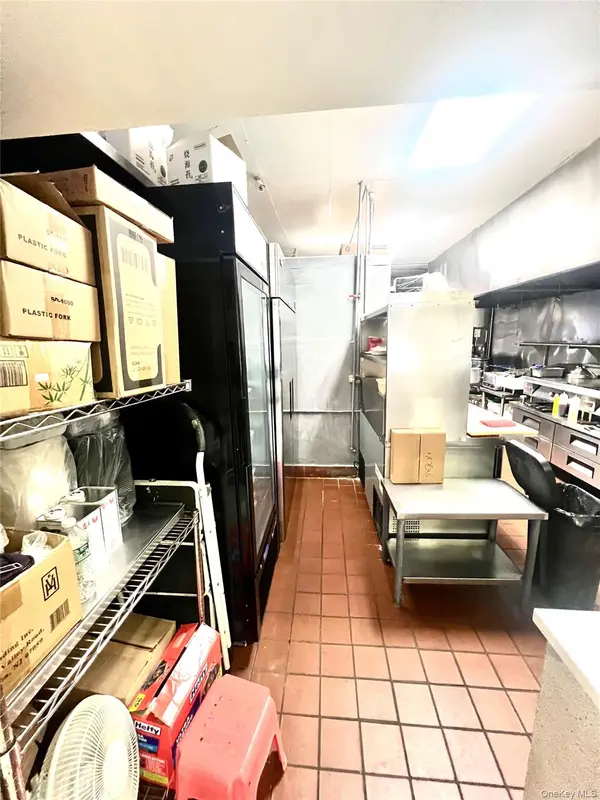 47-16 Bell Blvd, Bayside, NY 11361