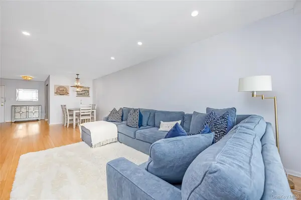 1 E Broadway #5G, Long Beach, NY 11561