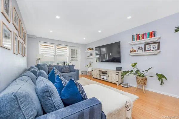 1 E Broadway #5G, Long Beach, NY 11561