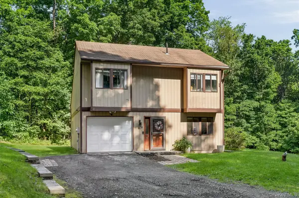 66 Whitetail RUN, Chester, NY 10918