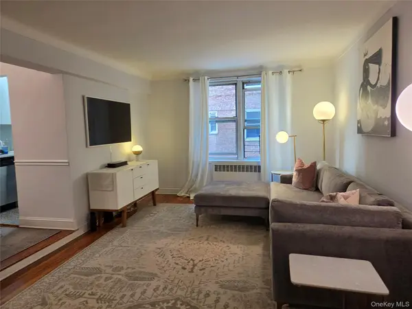 67-12 Yellowstone BLVD #B15, Forest Hills, NY 11375