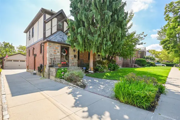 29-33 171st ST, Flushing, NY 11358