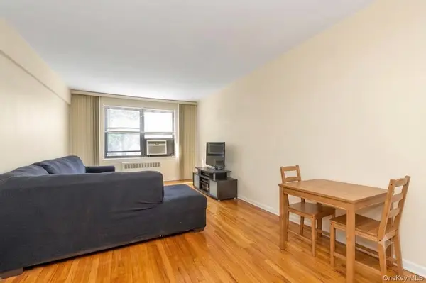 141-16 25th RD #2C, Flushing, NY 11354