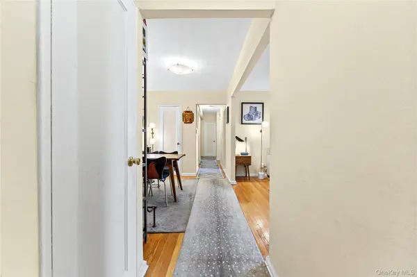 302 96th ST #4G, Brooklyn, NY 11209