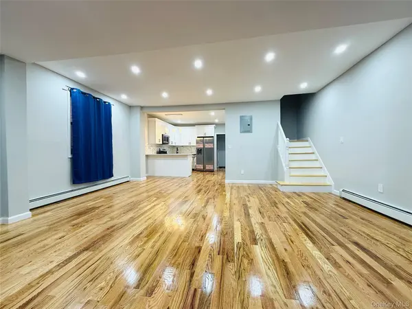 1627 Pilgrim AVE, Bronx, NY 10461