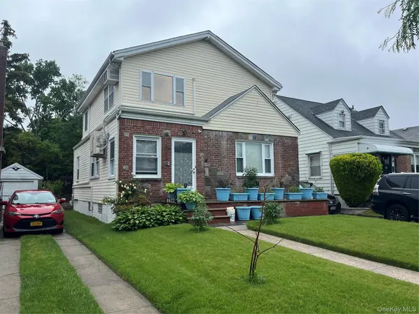 8622 251st ST, Bellerose, NY 11426