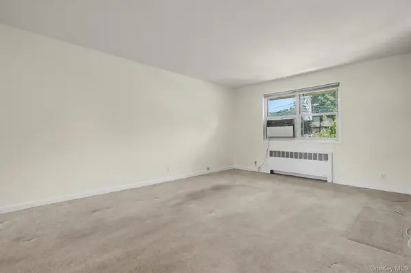 20 Dehaven DR #2E, Yonkers, NY 10703
