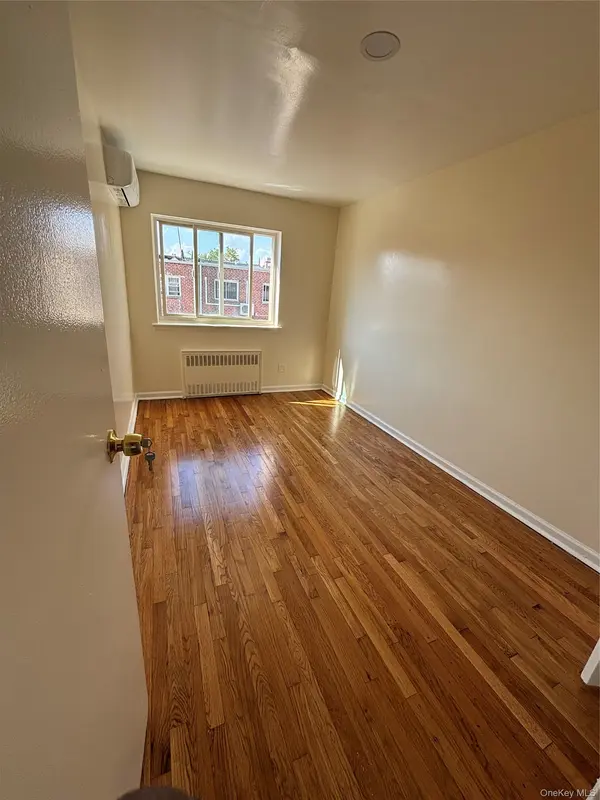 10569 Flatlands 1st ST, Brooklyn, NY 11236