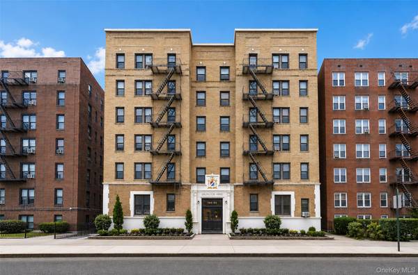 144-44 Sanford AVE #1H, Flushing, NY 11355