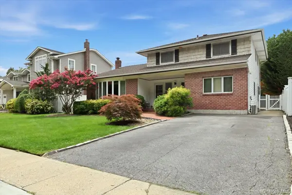 3345 Beltagh AVE, Wantagh, NY 11793