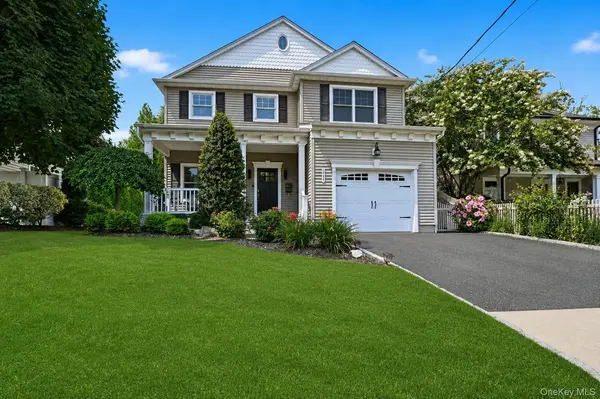 227 Nassau RD, Huntington, NY 11743