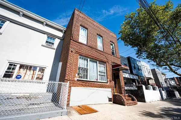37 Montauk AVE, Brooklyn, NY 11208