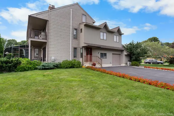 29 Seacove LN, South Jamesport, NY 11901