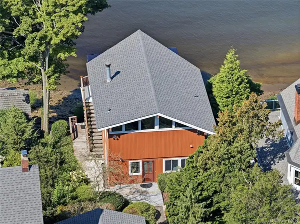 85 Bayview AVE, Northport, NY 11768