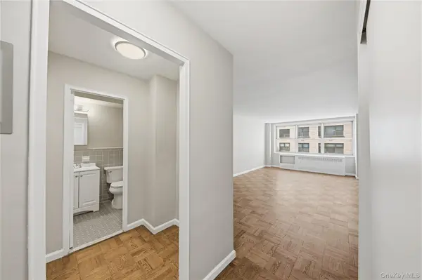 310 E 70th ST #5C, New York (manhattan), NY 10021