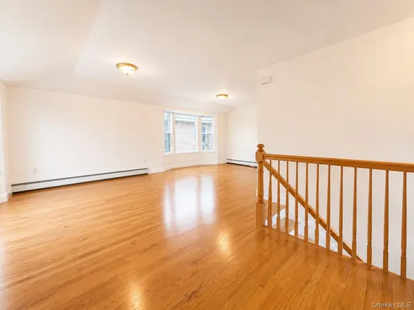 14925 15th DR #2nd fl, Whitestone, NY 11357