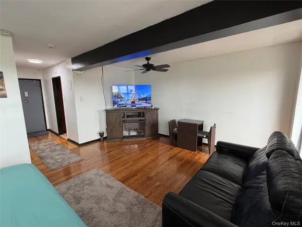 86-10 151 AVE #6N, Howard Beach, NY 11414