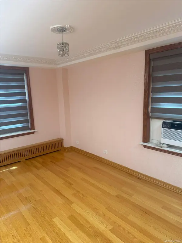 98-05 63rd RD #4k, Rego Park, NY 11374