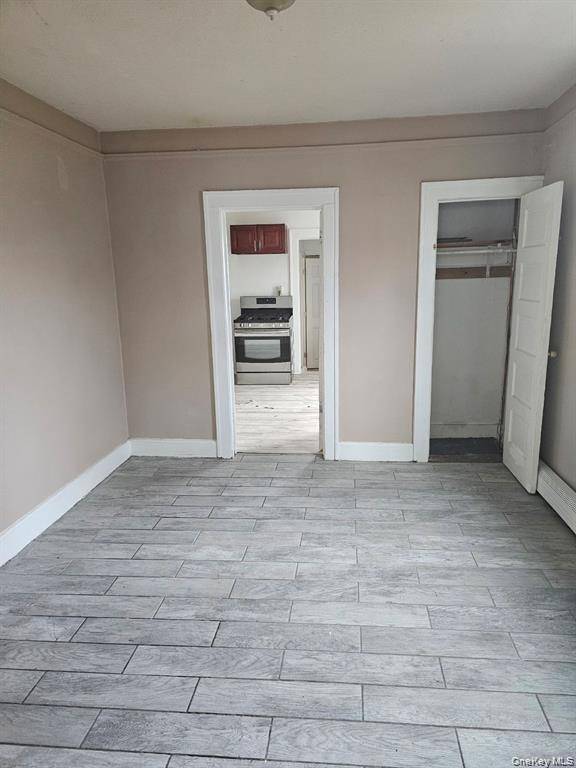 286 Yale ST, Hempstead, NY 11550