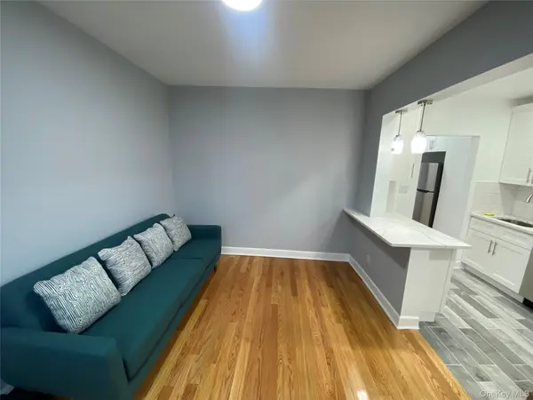 71-27 69th ST, Ridgewood, NY 11385