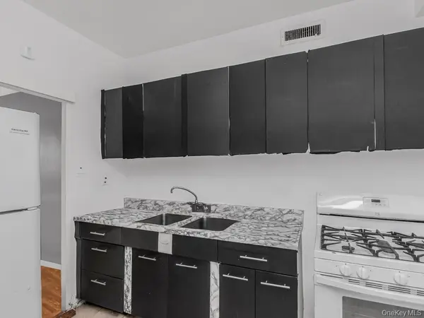 8 Fordham Hill OVAL #3D, Bronx, NY 10468