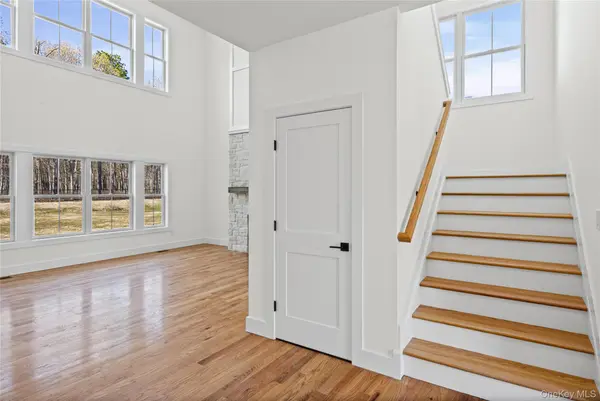 11 Colonels PATH, Manorville, NY 11949