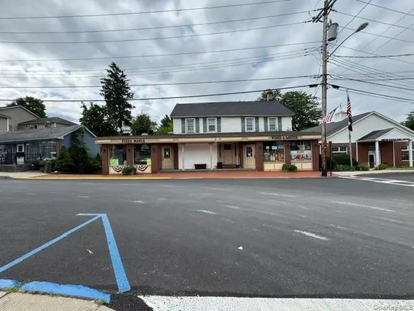 9 Main ST, Otisville, NY 10963