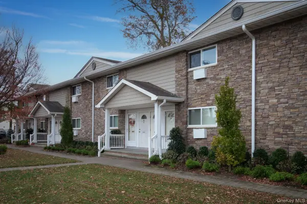 100 Friendly CT #L087, Babylon, NY 11704