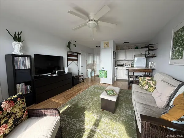 855 E Broadway #5G, Long Beach, NY 11561