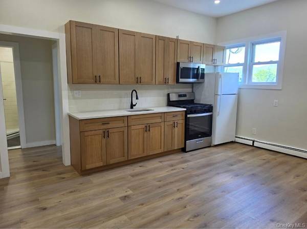 534 State Route 32 #1, Highland Mills, NY 10930
