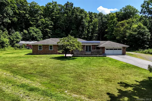 180 Old Dutch Hollow RD, Monroe, NY 10950
