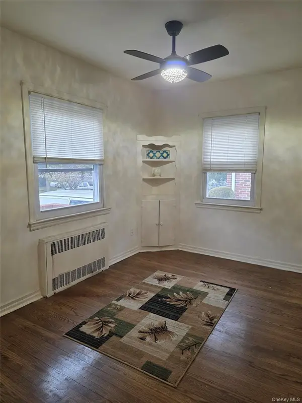 57-35 Parsons BLVD #House, Fresh Meadows, NY 11365