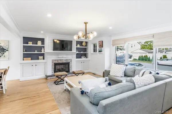 1214 Maple AVE, South Hempstead, NY 11550