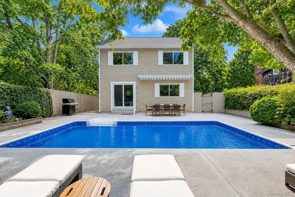 155 Little Fresh Pond RD, Southampton, NY 11968