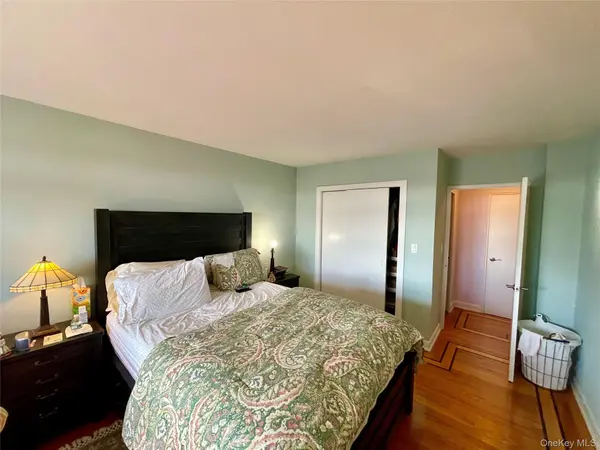 35-31 85 Street #8L, Jackson Heights, NY 11372