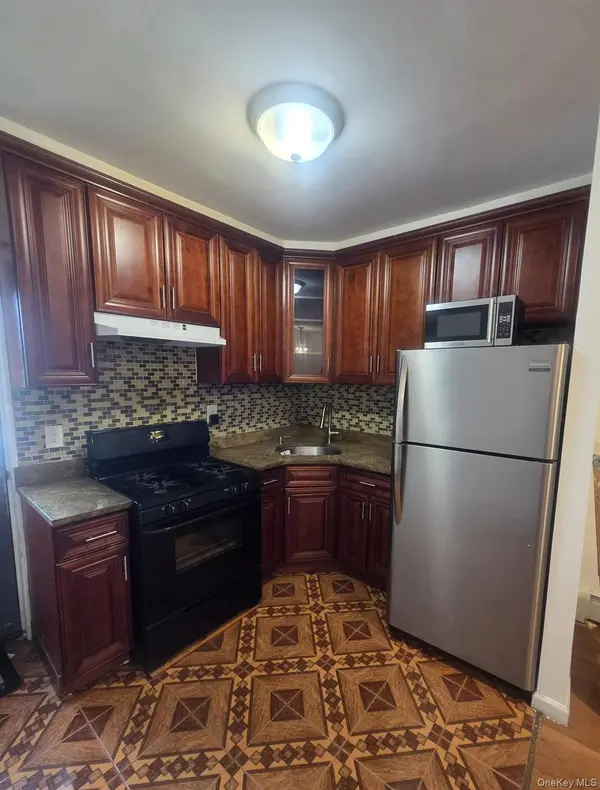 3223 96th ST #2F, East Elmhurst, NY 11369